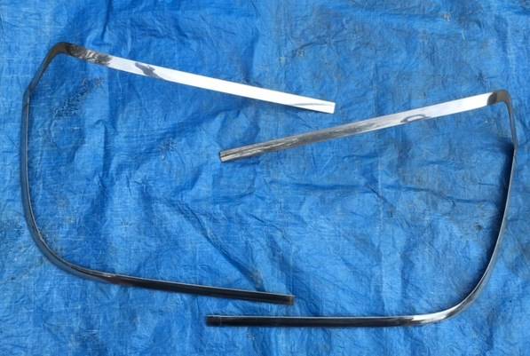 Moldings Rear Window.JPG