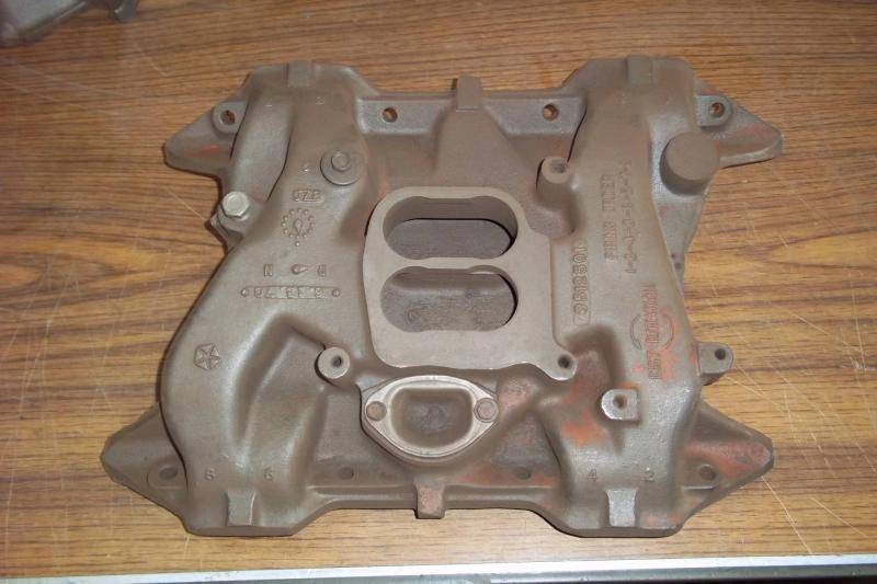 Mopar 3614014 440 1968-75 Intake Manifold.003.jpg