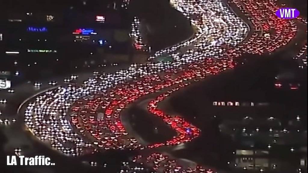 Nightime.LA.Traffic.jpg