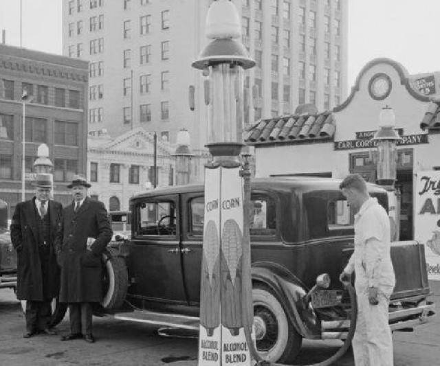 -of-1933-photo-of-e10-ethanol-fueling-station-from-nebraska-state-historical-society_100416754_m.jpg