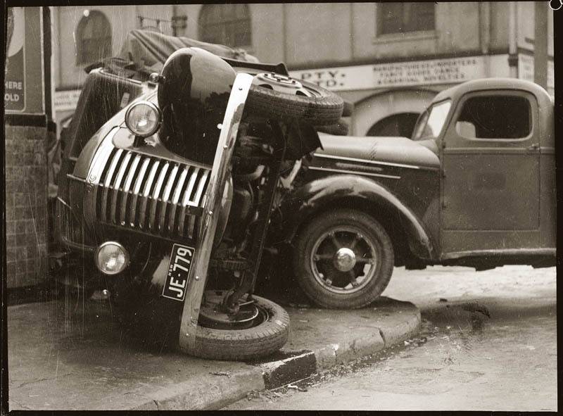 old-vintage-police-record-crime-photos-black-and-white-sydney-12.jpg