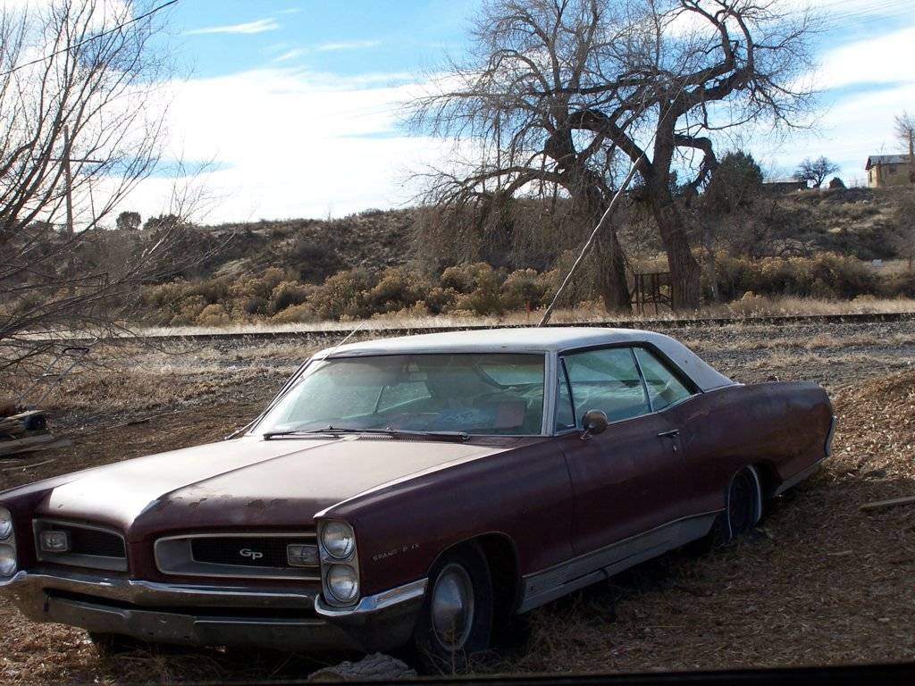 OldComputerHardDrive 7736.JPG