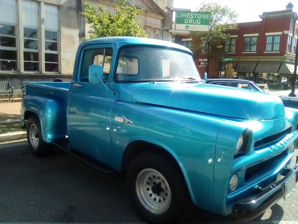 passenger side '57 Dodge.jpeg