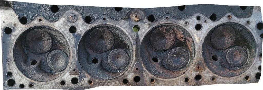 Passenger side cylinder head.jpg