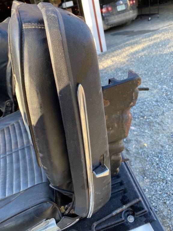 plastic bucket trim.jpg