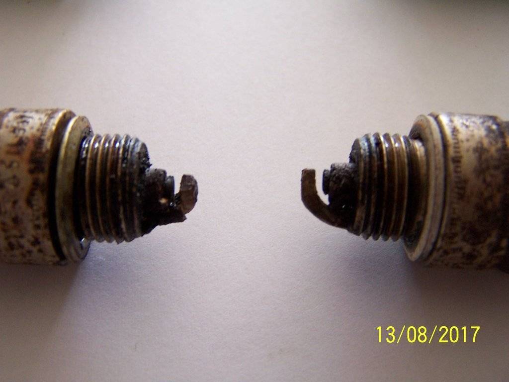Plugs 5 & 6.JPG