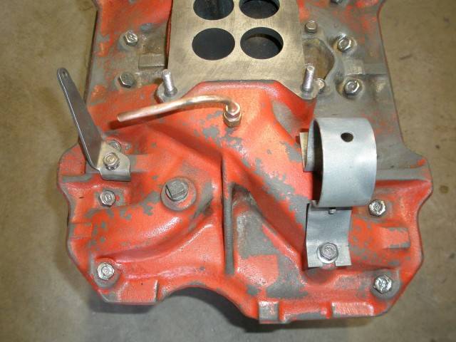 Poly 318 Intake & Carb 009 (Small).JPG