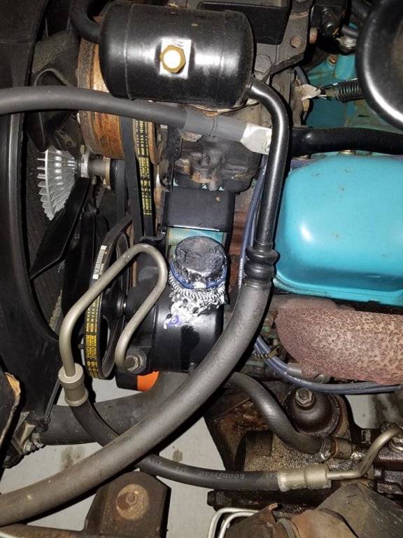 WANTED Federal style power steering pump reservoir cap For C Bodies