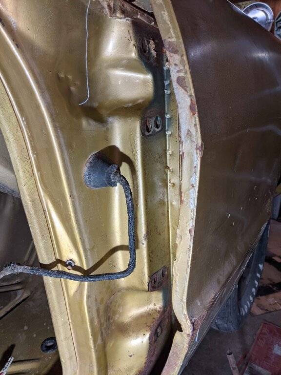 PXL_20210217_163552673 hinge mt.jpg