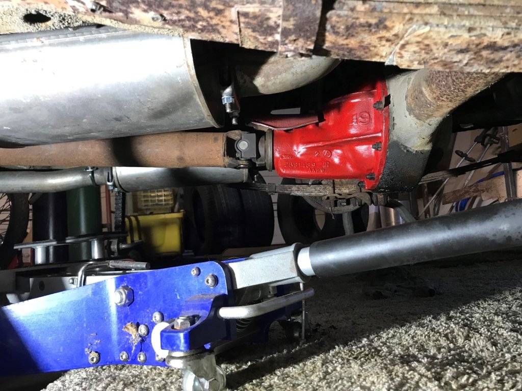 rear diff installed.jpg