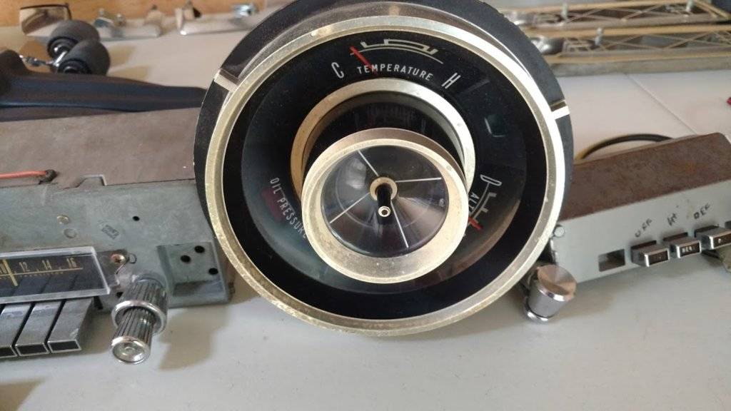 RH instrumnet pod.jpg