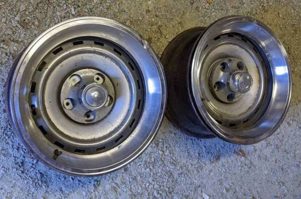 road wheels 2.jpg