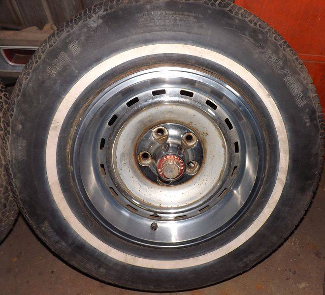 road wheels2.jpg