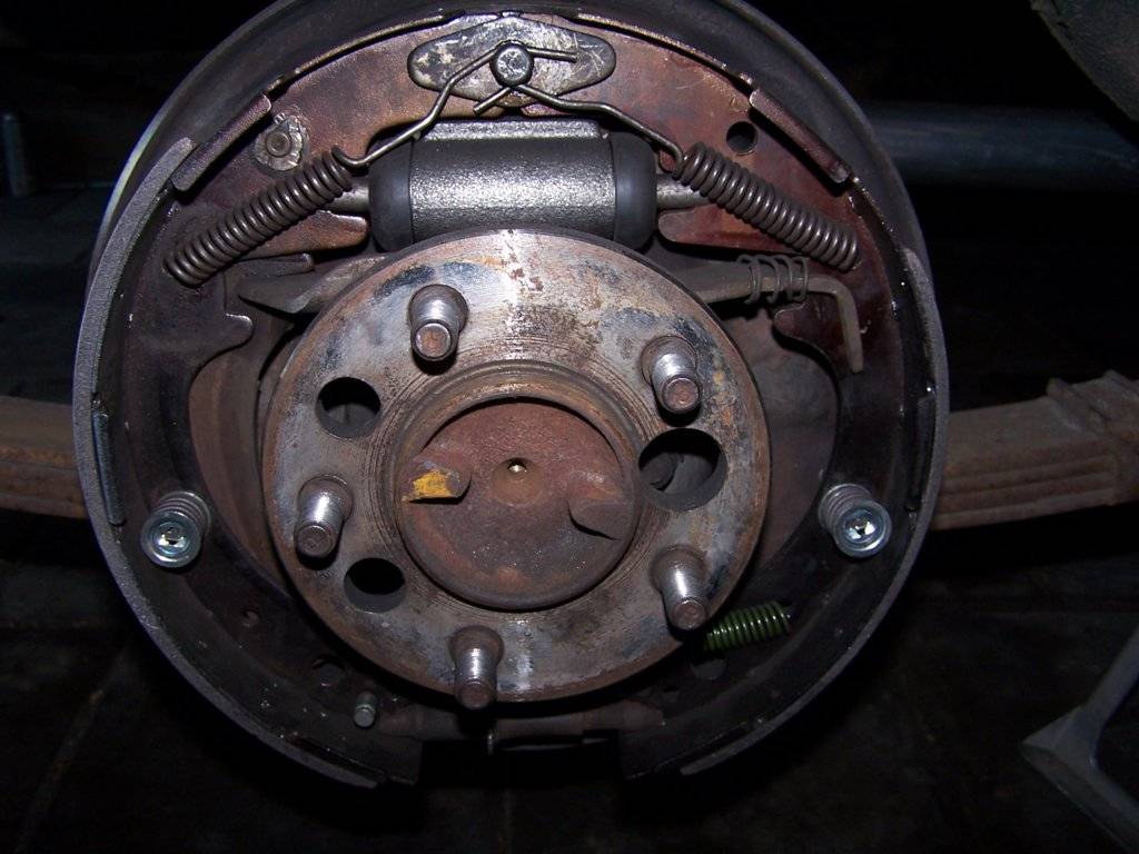 RR Brake in rest.JPG