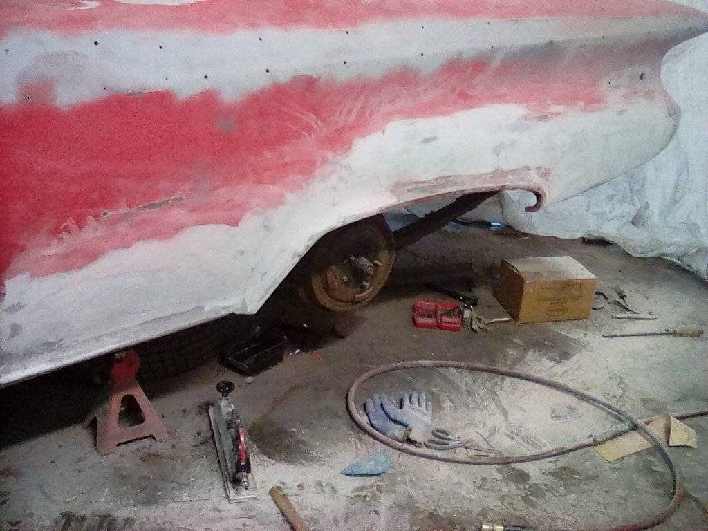 sanding rear left quarter panel.jpg