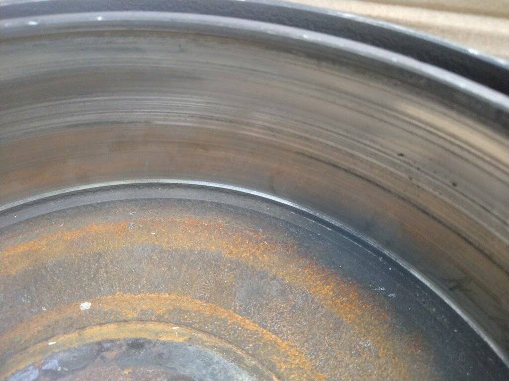 scored-brake-drum.jpg
