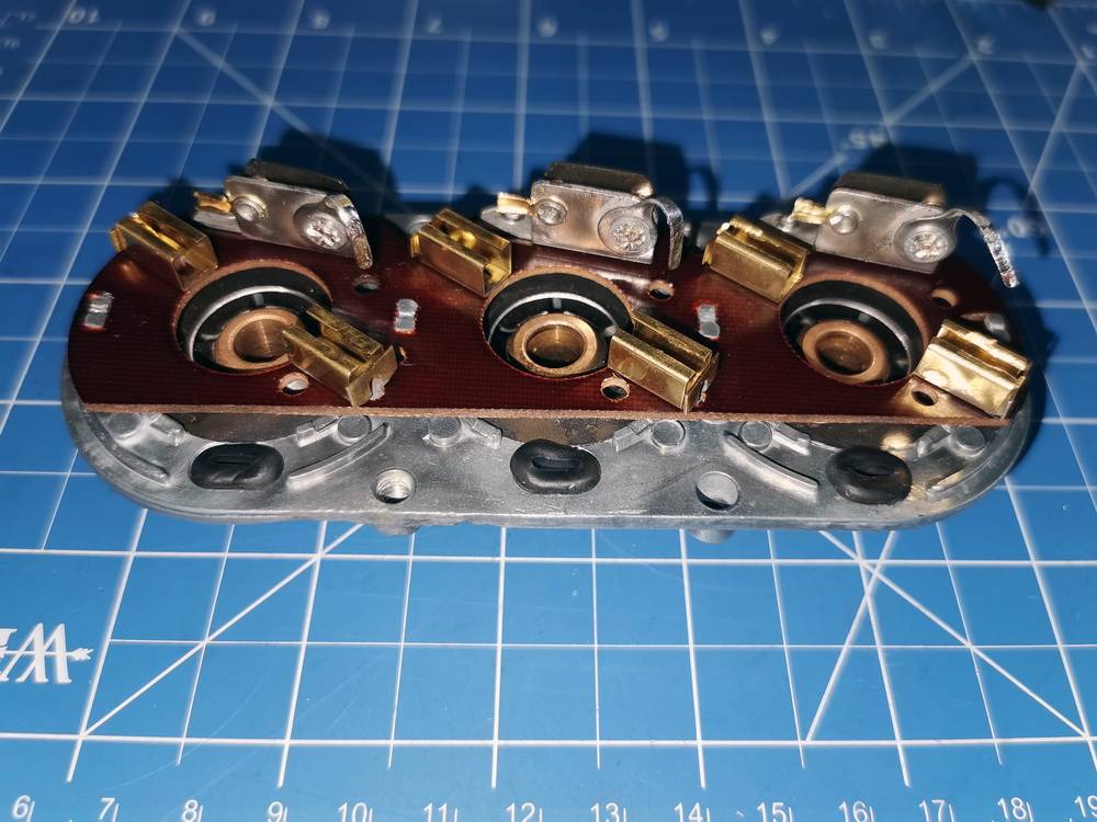 Seat Tracks - 18.jpg