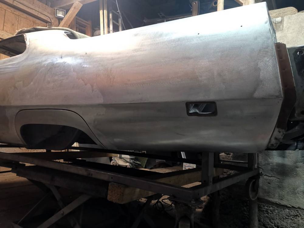 Side Wall, Driver Side - 06.jpg