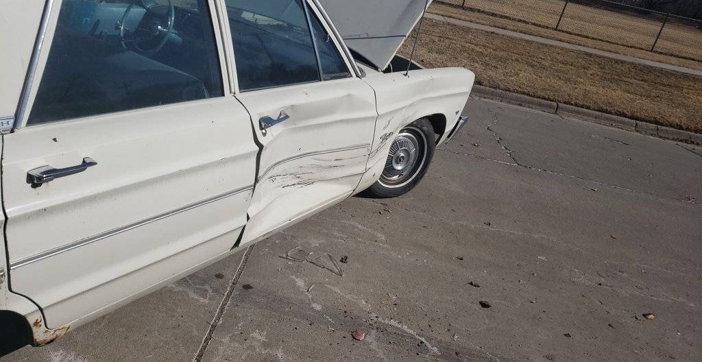 Some uninsured dipass hit my girl.002.jpg