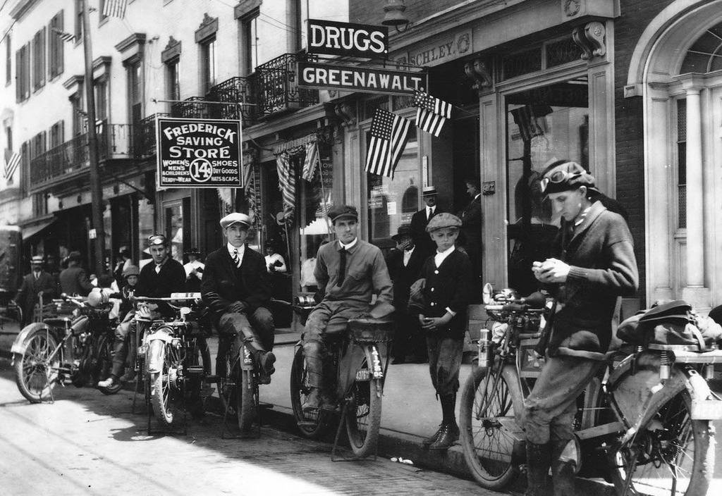 son-bernard-hanshew-unknown-child-unknown-man-in-front-of-greenawalt-drug-store-in-frederick-jpg.jpg