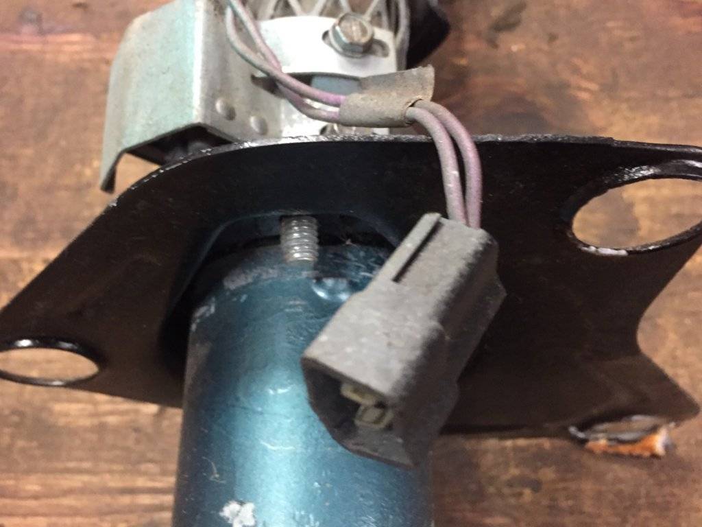 SOLD - 65-68 C-body Manual Steering Column | For C Bodies Only Classic