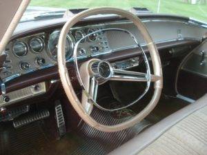 Steering-wheel2_1964-chrysler-new-yorker-300x225.jpg