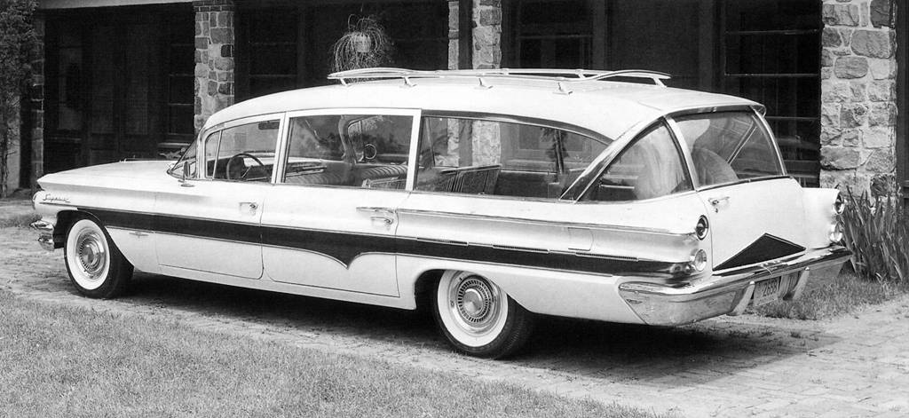 superior-pontiac_caravelle_limousine_1.jpeg