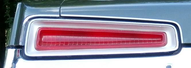 tail-light-lens.JPG