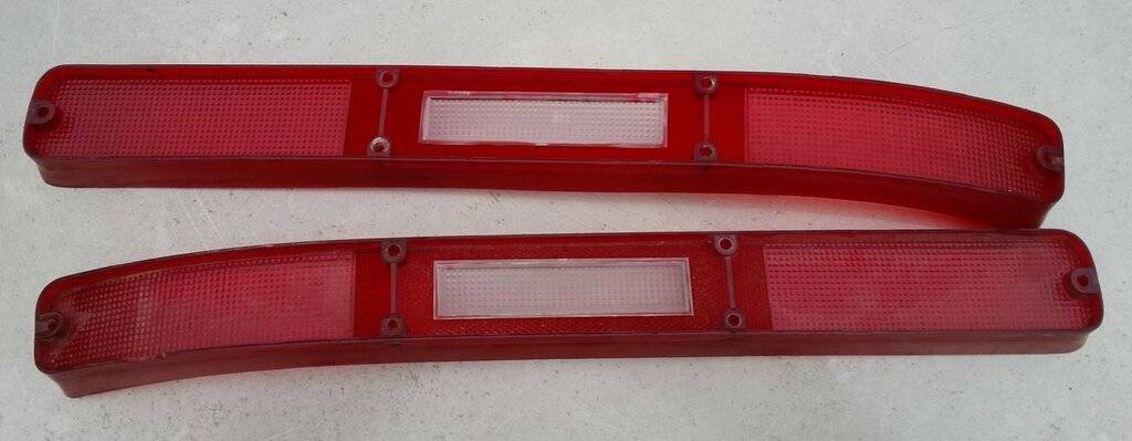 tail light lensess.jpg