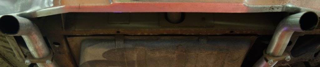 TAILPIPE.002.jpg