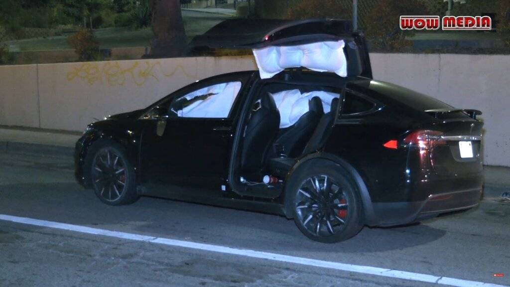 Tesla Model X totaled in Injury Traffic Collision in Hollywood.jpg