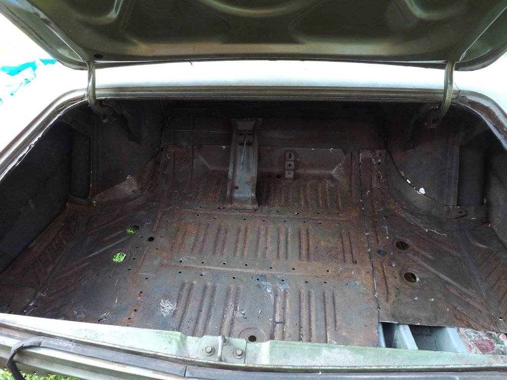 Trunk floornew.jpg