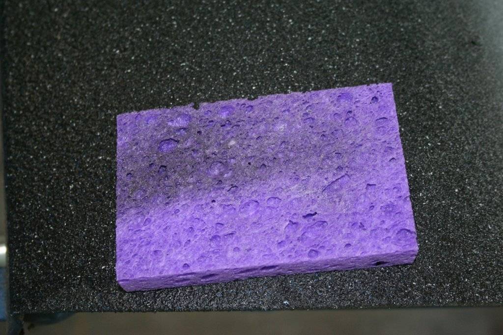 trunk paint 2 002.JPG