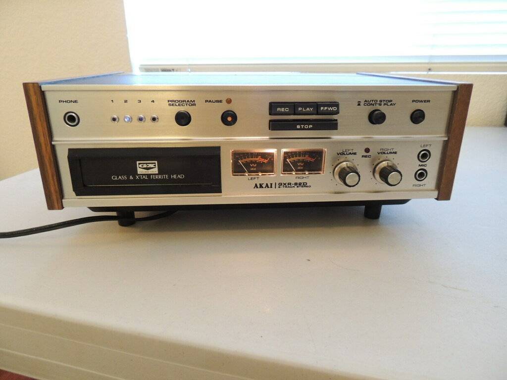 Vintage Akai GXR-82D Stereo 8-Track Tape Recorder-Player..jpg