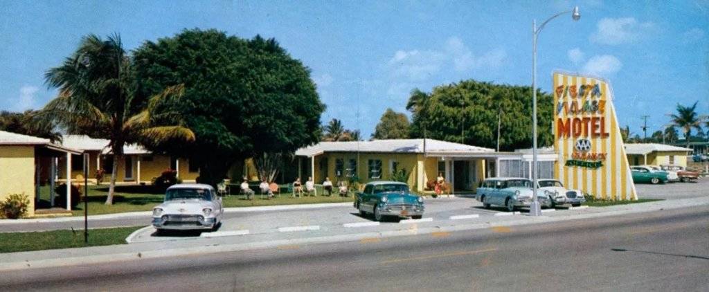 VINTAGE CARS (17A).jpg