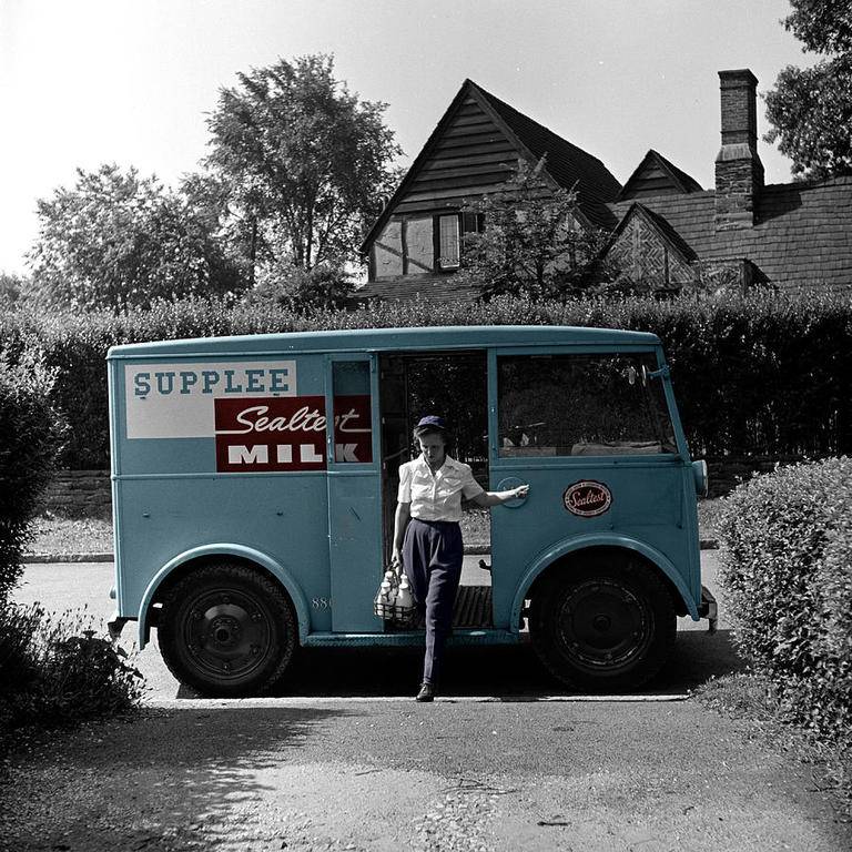 vintage-sealtest-milk-truck-andrew-fare.jpg