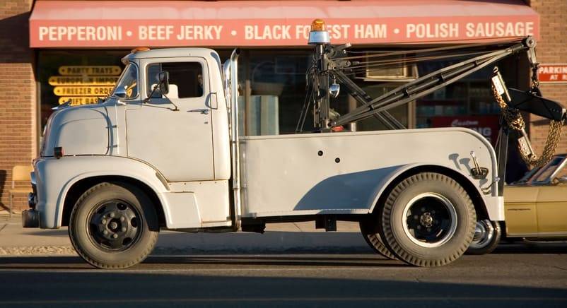 vintage-tow-truck.jpg