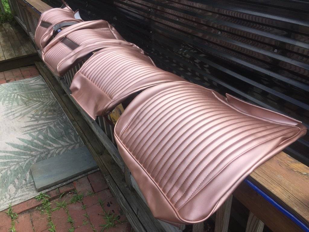 wagon seat covers.jpg