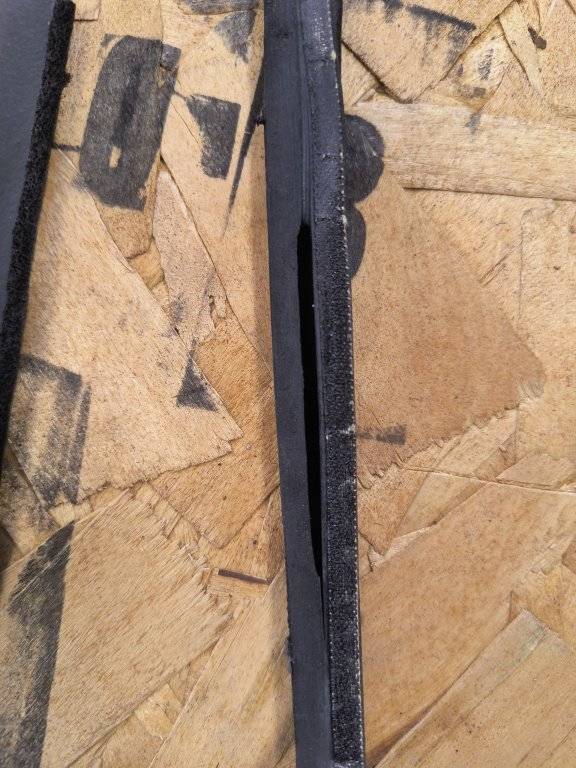 windshield rubber.jpg