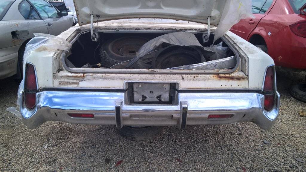 Annual Edmonton junkyard photos For C Bodies Only Classic Mopar Forum