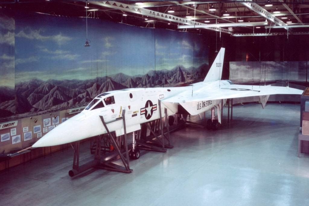 XF-108A-mockup-1024x682.jpg