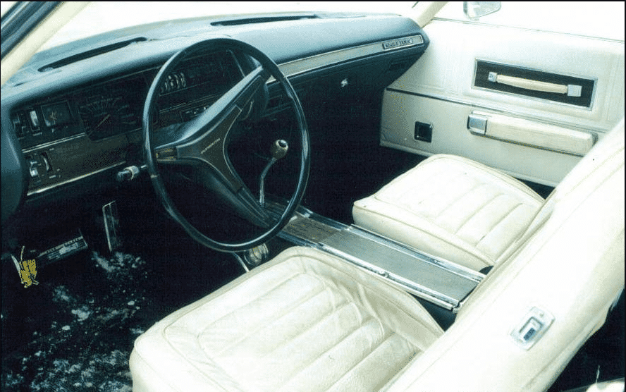 yellow 71 gt interior.PNG