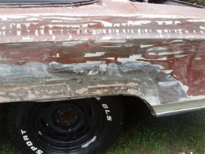 sanding the Yeti 004.jpg