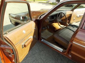 71suburb3.jpg 71suburb3.jpg