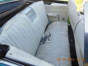 70polararearseat.jpg 70polararearseat.jpg