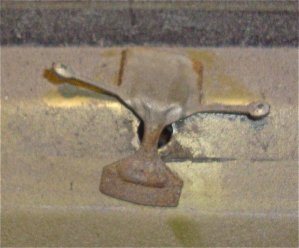 TRIM CLIPS 4.jpg TRIM CLIPS 4.jpg