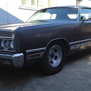 1973 New Yorker Brougham 2dr