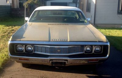 1970 Chrysler New Yorker 98.JPG