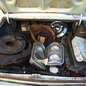 loaner phone pics 394.JPG