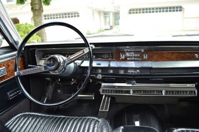 07 - dash.jpg 07 - dash.jpg